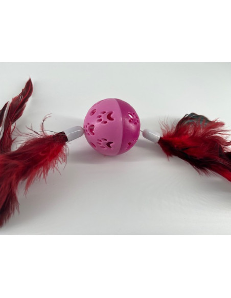 Zabawka piłeczka z piórami